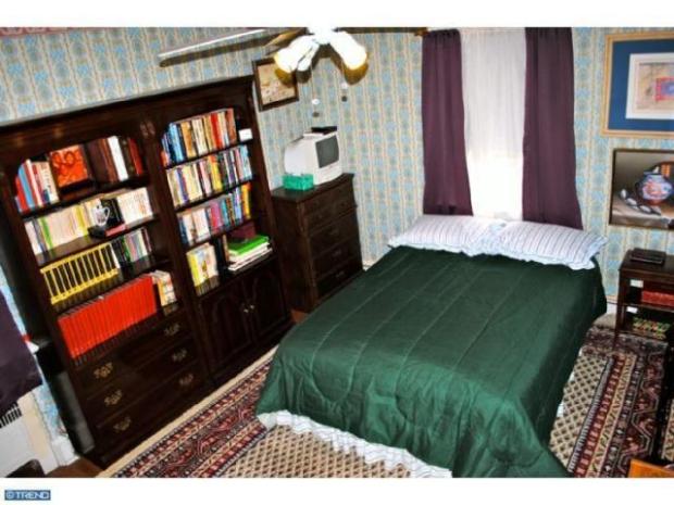 Olivia Bedroom - BEFORE