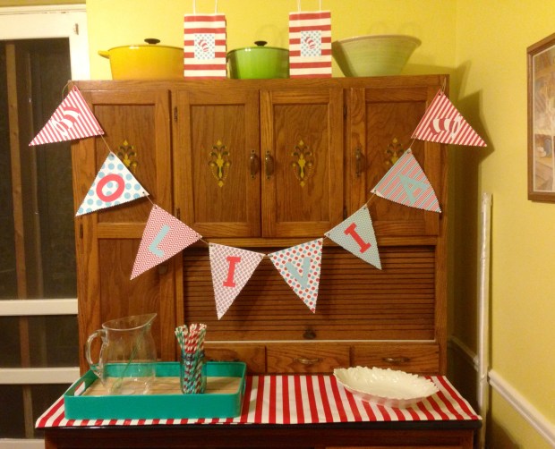 Cat in the Hat Party Dining Room 1