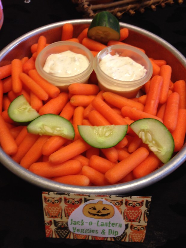 jack o lantern veggies and dip